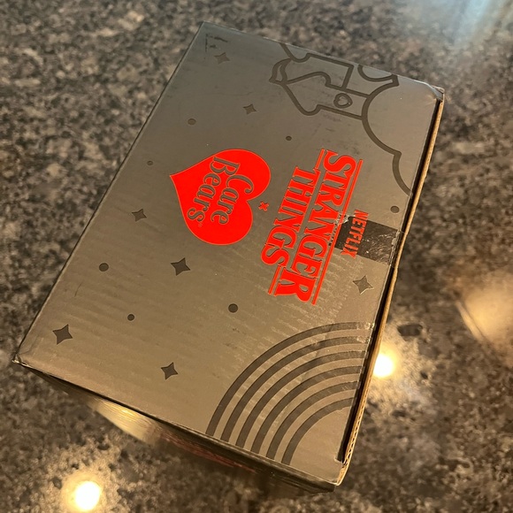 Stranger Things x Care Bears CHEER BEAR as ELEVEN plush new limited edition 12” - Picture 9 of 15